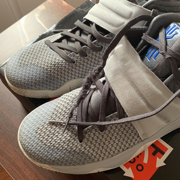 Nike Kyrie 2 Omega size 10.5 men - Picture 2 of 3